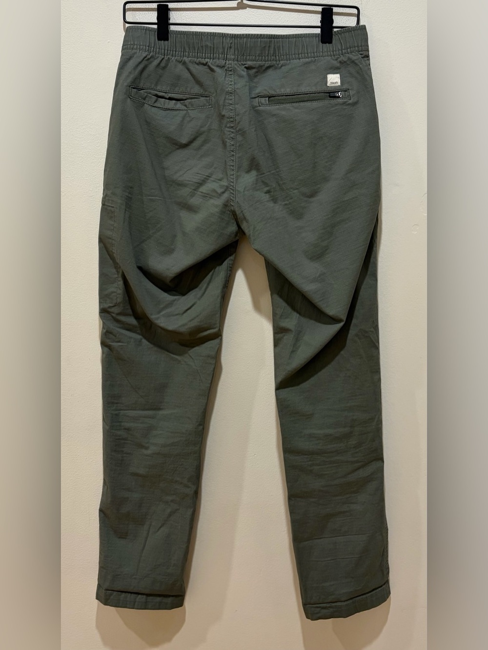 Vuori Ripstop Climbing Pants in Army Green Lightweight - Women’s Size Small - Picture 2 of 8